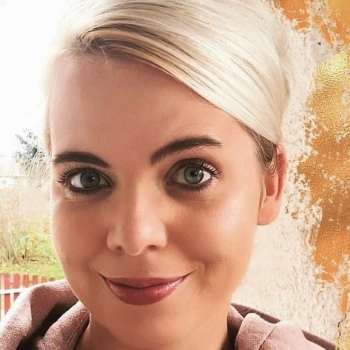 ivonkwebbel
