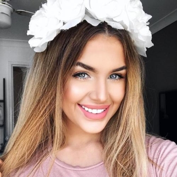 leahkiss