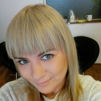 Nadine087