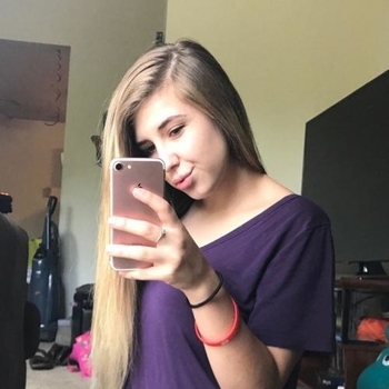 Stelllaa