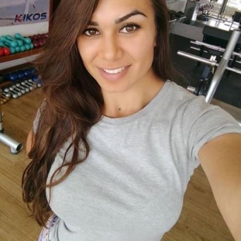 unique_Yoland4