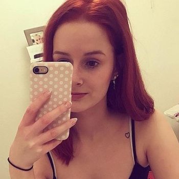 redDee