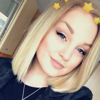 Tia89