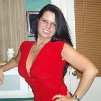 Caroline76