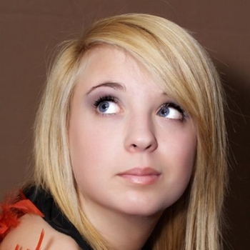 Lauraxxx