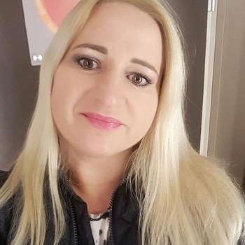 AdriannaJ