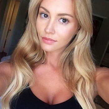 SexyEmma198708