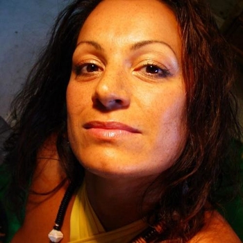 LonelyDeB