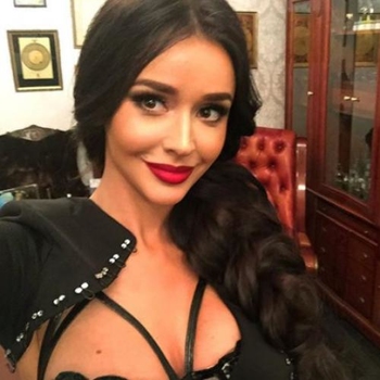bustyxxKatyx