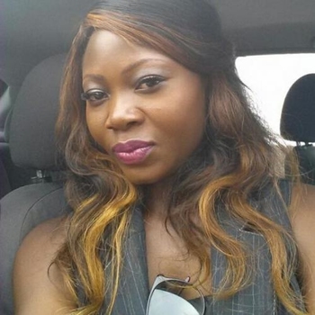Queen_B
